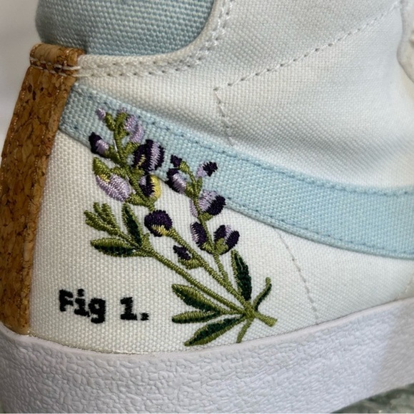 NIKE “INDIGO” Canvas High Tops Women’s Size 5.5 - Picture 4 of 12